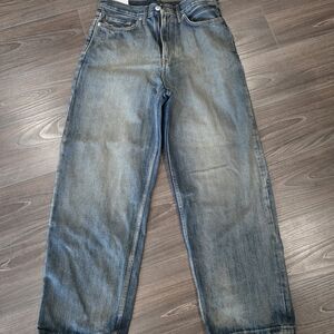 H&M Relaxed Fit Blue Jeans